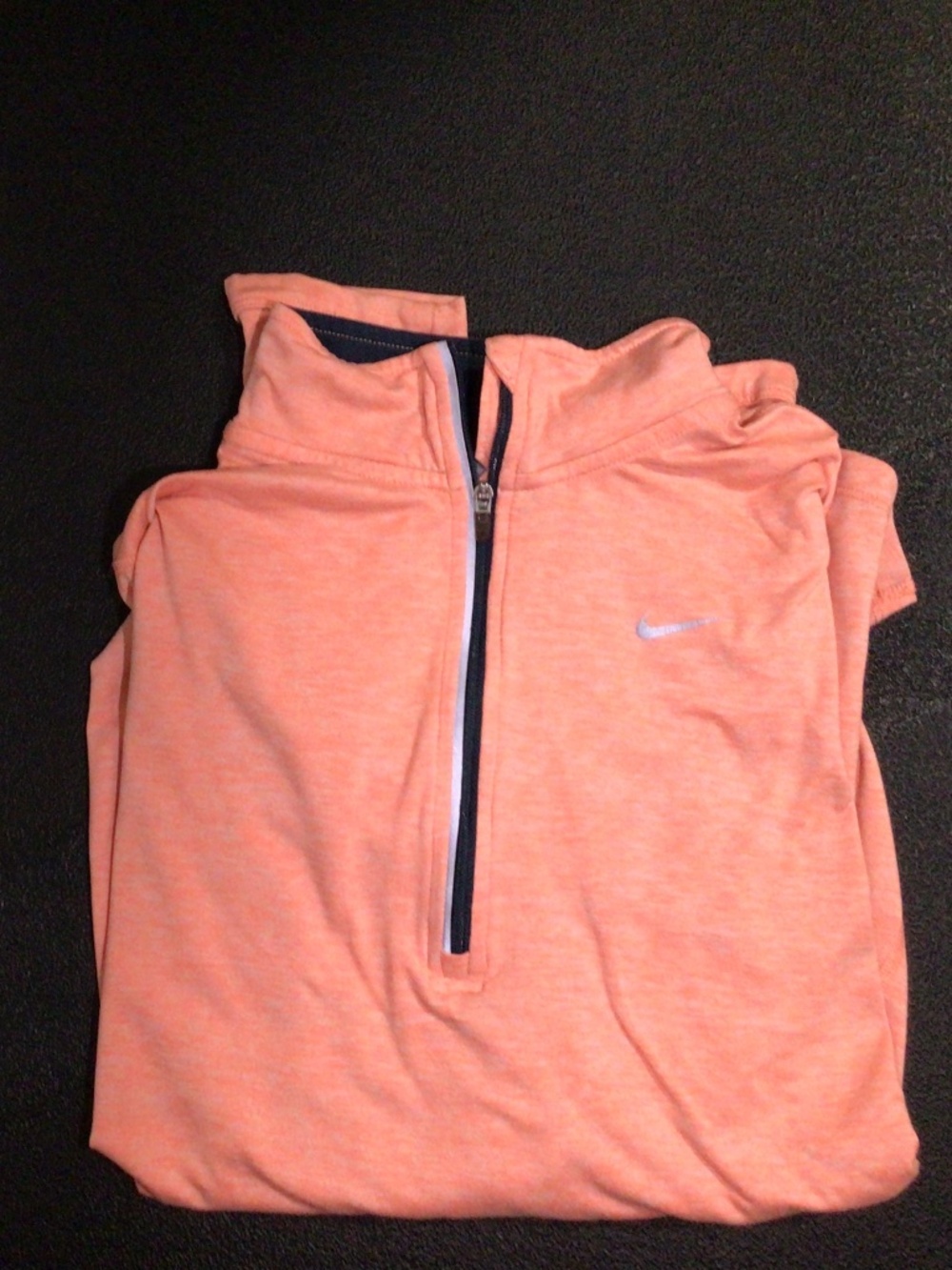 Nike women’s quarter zip